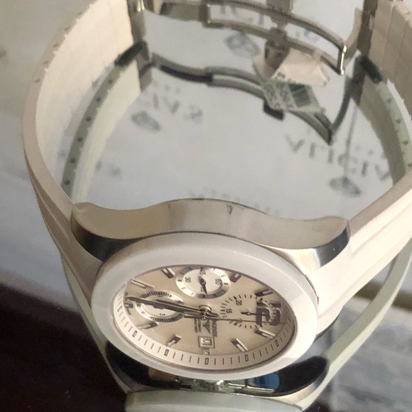 Longines Conquest Automatic Chrono Mens Watch - Picture 3 of 10